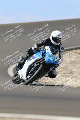 media/Sep-21-2025-TrackDaz (Sun) [[277c75b276]]/B Group/1220pm (Turn 2)/